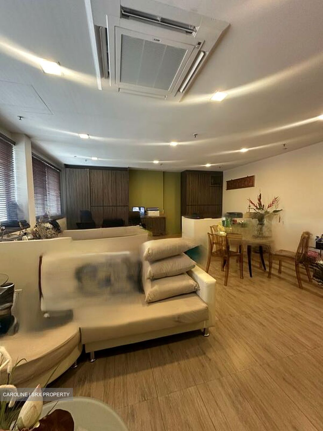 Balmoral Plaza (D10), Office #473569451